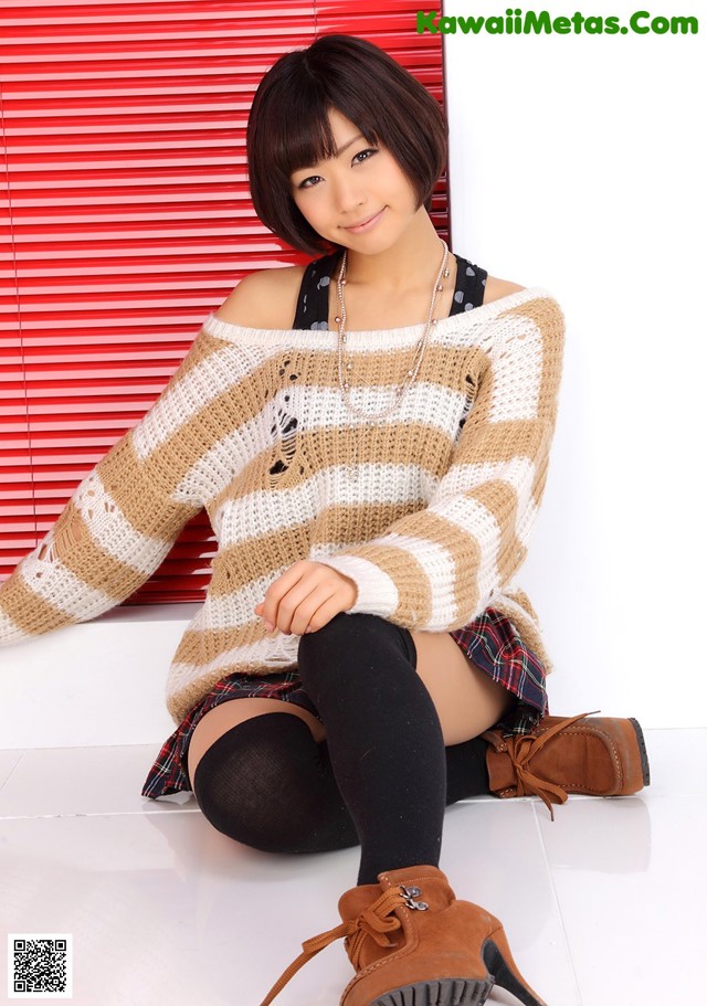 Hitomi Yasueda - Posing New Fuckpic No.ed618a